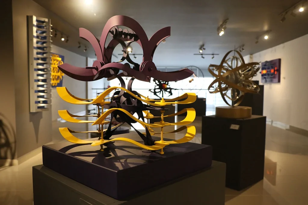 Sala de exposiciones de esculturas